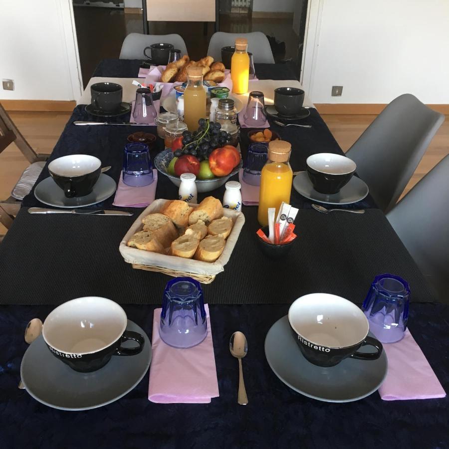 Le Nid De L'Ain Bed and Breakfast Varambon Εξωτερικό φωτογραφία